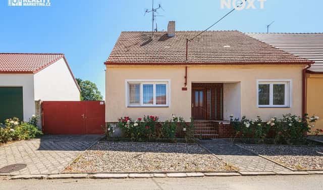 Prodej domu 210 m² s pozemkem 443 m², Poštovní, Přítluky, okres Břeclav