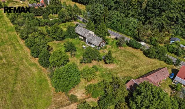 Prodej stavebního pozemku 4 047 m², Volfartice, okres Česká Lípa