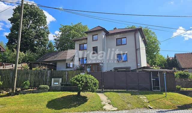 Prodej domu 282 m² s pozemkem 725 m², Kamenice – Řehořov, okres Jihlava