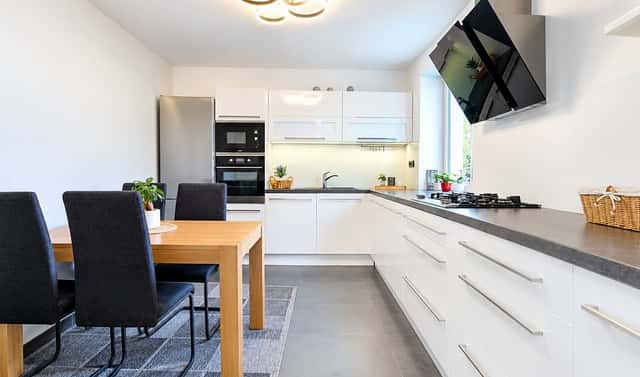 Pronájem bytu 3+1 109 m², Komenského, Ostrava – Poruba, okres Ostrava-město