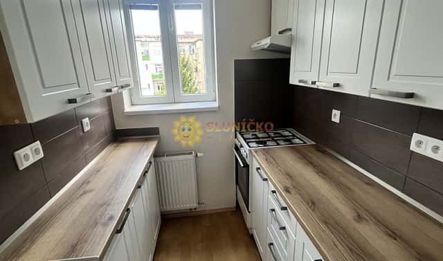 Pronájem bytu 3+kk 91 m², Střelecká, Hradec Králové