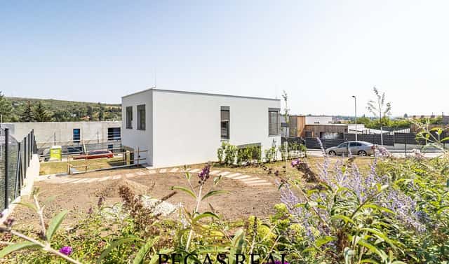 Prodej domu 165 m² s pozemkem 734 m², Nad Školou, Želešice, okres Brno-venkov