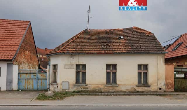 Prodej domu 70 m² s pozemkem 340 m², tř. 1. máje, Dobřany, okres Plzeň-jih