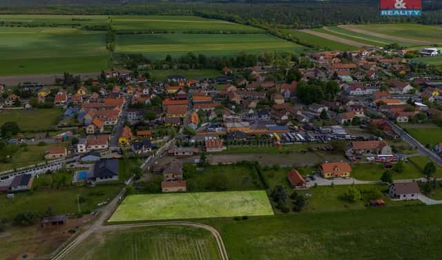 Prodej stavebního pozemku 2 292 m², Konětopy, okres Praha-východ