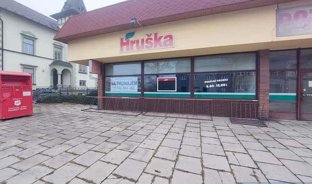 Pronájem obchodních prostor 630 m², Revoluční, Krnov – Pod Bezručovým vrchem, okres Bruntál