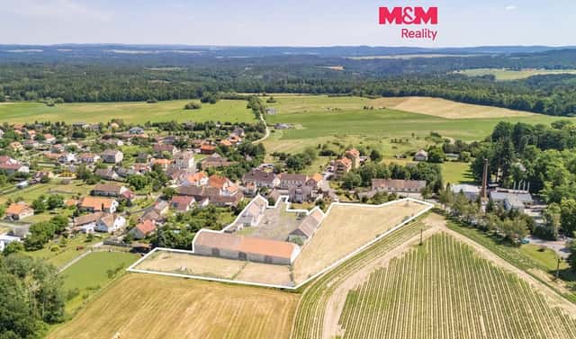 Prodej komerčního pozemku 16 101 m², Vráž, okres Písek