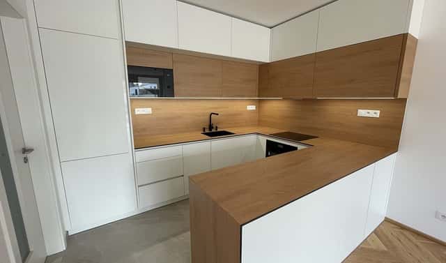 Pronájem bytu 2+kk 77 m², Poděbradova, Brno, okres Brno-město