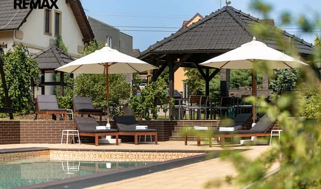 Prodej domu 470 m² s pozemkem 3 949 m², Závada, okres Opava