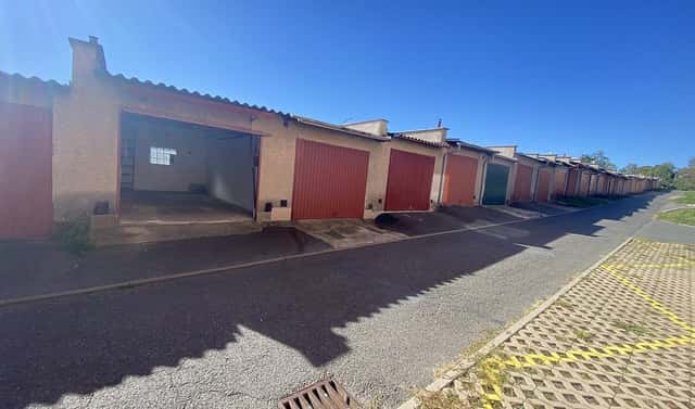Prodej garáže 20 m2, Sedlčany, Na Severním sídlišti, Sedlčany, okres Příbram