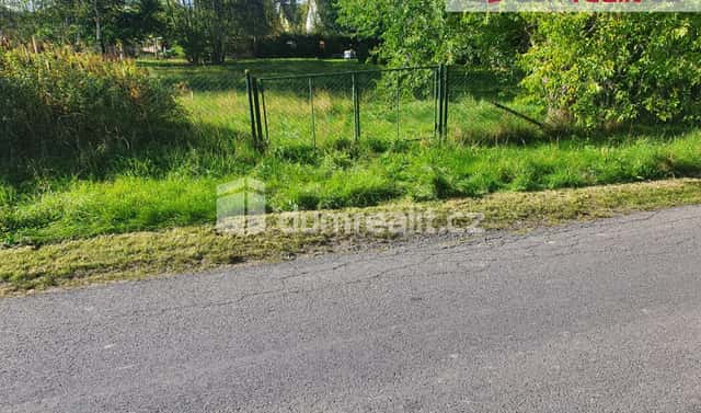 Prodej stavebního pozemku 1 197 m², Arnoltice, okres Děčín
