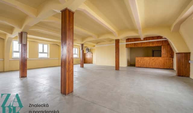 Pronájem kanceláře 196 m², Pekařská, Cheb