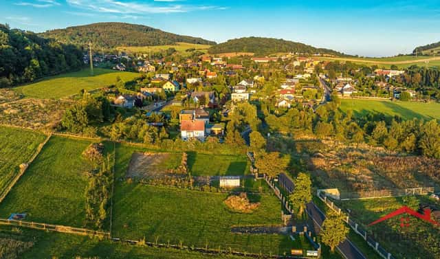 Prodej stavebního pozemku 1 950 m², Chuderov, okres Ústí nad Labem