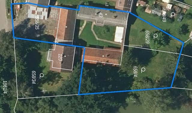 Prodej stavebního pozemku 1 906 m², Ústrašín, okres Pelhřimov