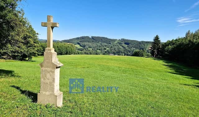 Prodej lesa 44 299 m², Trutnov – Babí