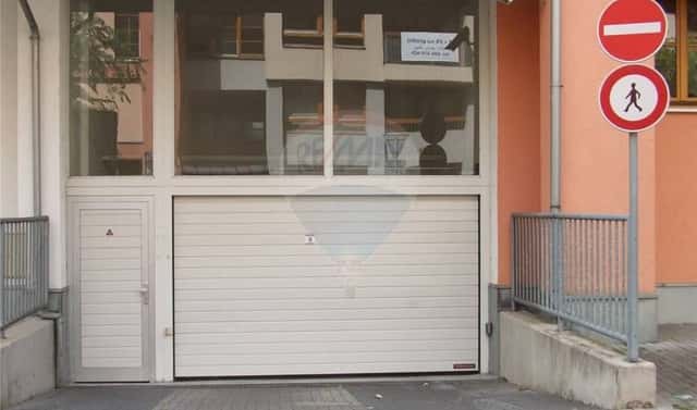 Pronájem skladovacích prostor 16 m², Randova, Praha 5 – Smíchov