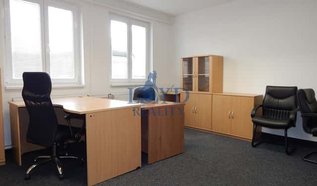 Pronájem kanceláře 21 m², Nádražní, Karlovy Vary – Stará Role
