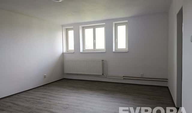 Pronájem bytu 2+1 70 m², Hanychovská, Liberec – Liberec III-Jeřáb