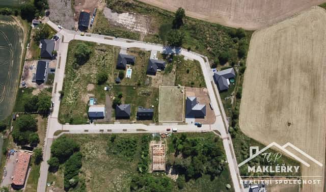 Prodej stavebního pozemku 898 m², Žáky – Štrampouch, okres Kutná Hora