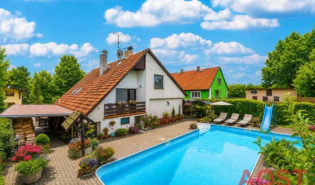 Prodej domu 272 m² s pozemkem 600 m², Zahradní, Mělnické Vtelno, okres Mělník