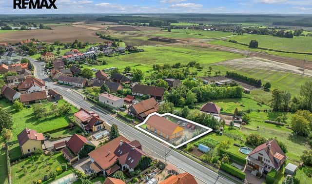 Prodej domu 266 m² s pozemkem 795 m², Konecchlumí, okres Jičín