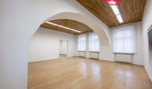 Pronájem obchodních prostor 73 m², Bruntál