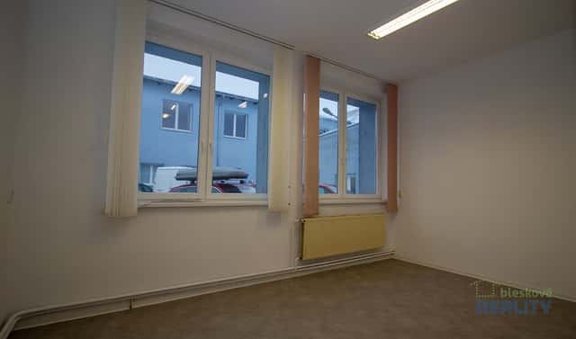 Pronájem kanceláře 22 m², Pražská, Brandýs nad Labem-Stará Boleslav – Brandýs nad Labem, okres Praha-východ