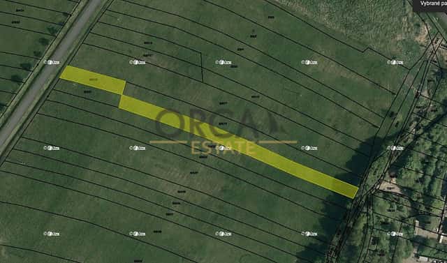Prodej pole 2 279 m², Hrobice, okres Zlín