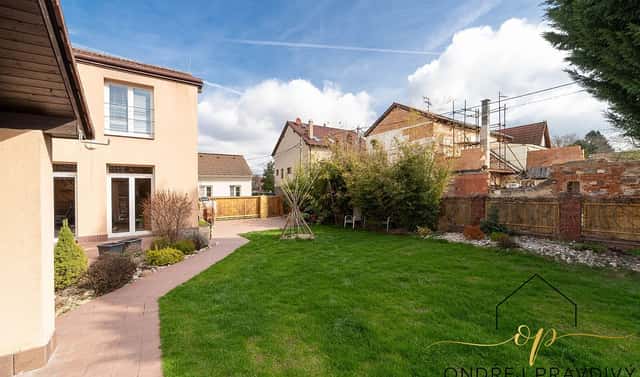 Prodej domu 265 m² s pozemkem 428 m², Sokolská, Lety, okres Praha-západ