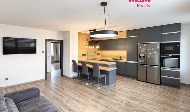Prodej bytu 3+kk 68 m², Okružní, Most