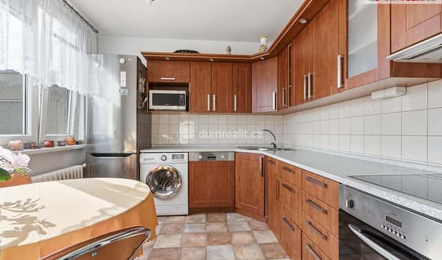 Prodej bytu 3+1 62 m², Vřesová, Hodonín