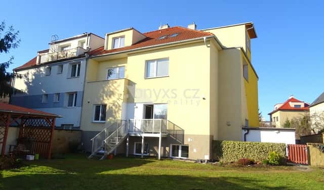 Prodej domu 191 m² s pozemkem 601 m², Jižní II, Praha 4 – Záběhlice