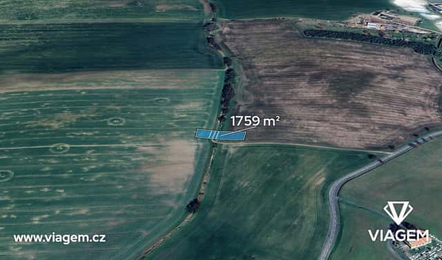 Prodej pole 439 m², Roštín, okres Kroměříž