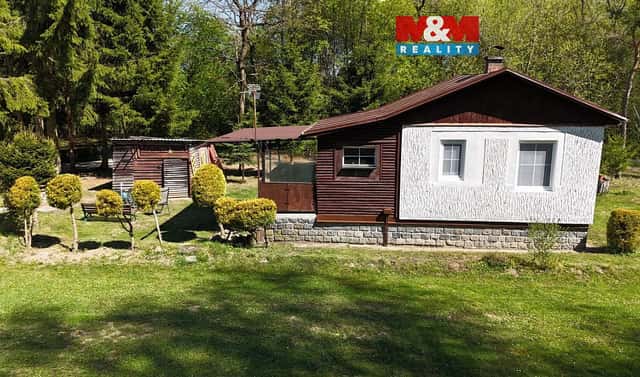 Prodej chaty/chalupy 244 m² s pozemkem 250 m², Klenovice, okres Tábor