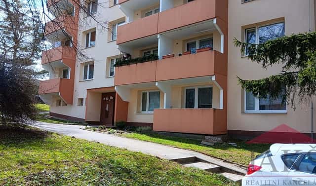Pronájem bytu 3+1 75 m², Březinova, Jihlava