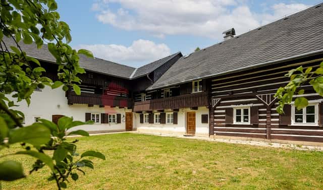 Prodej domu 540 m² s pozemkem 168 676 m², Svijanský Újezd – Jirsko 2.díl, okres Liberec