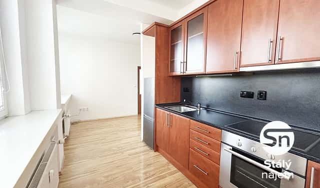Pronájem bytu 3+kk 42 m², Moskevská, Kladno