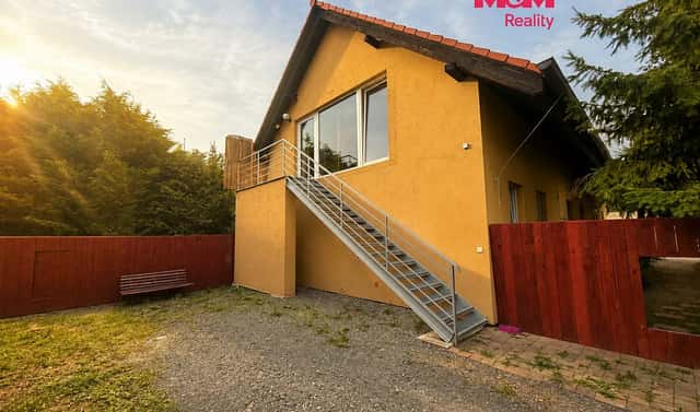 Pronájem bytu 4+kk 100 m², Kolomuty, okres Mladá Boleslav