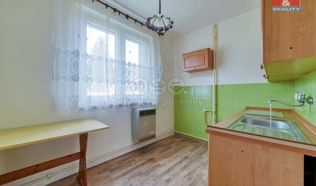 Prodej bytu 2+1 55 m², Toužim – Kosmová, okres Karlovy Vary