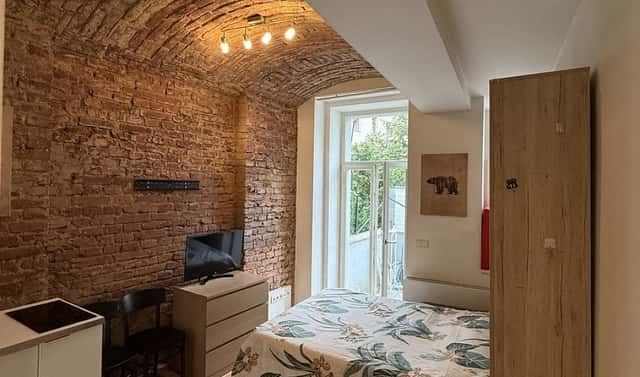 Pronájem bytu 1+kk 21 m², Dalimilova, Praha 3 – Žižkov