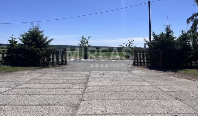 Pronájem komerčního pozemku 3 325 m², Žerčice, okres Mladá Boleslav