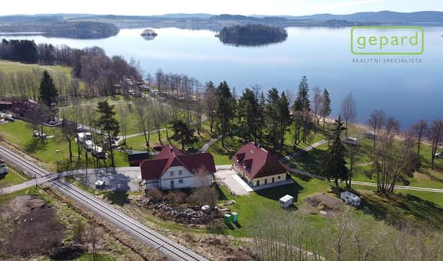 Prodej komerčního pozemku 19 318 m², Karlovy dvory I, Horní Planá – Hůrka, okres Český Krumlov