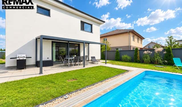 Prodej domu 220 m² s pozemkem 726 m², Polerady, okres Praha-východ