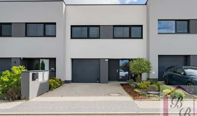 Prodej domu 154 m² s pozemkem 256 m², Mladá Boleslav – Chrást