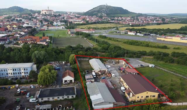 Prodej výrobních prostor 4 954 m², Mikulov, okres Břeclav