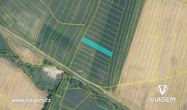 Prodej pole 2 032 m², Hustopeče nad Bečvou, okres Přerov