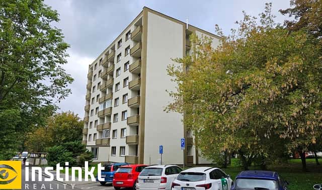 Pronájem bytu 1+kk 26 m², Charkovská, Karlovy Vary