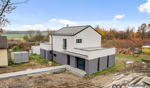 Prodej domu 150 m² s pozemkem 636 m², Újezdeček, okres Teplice