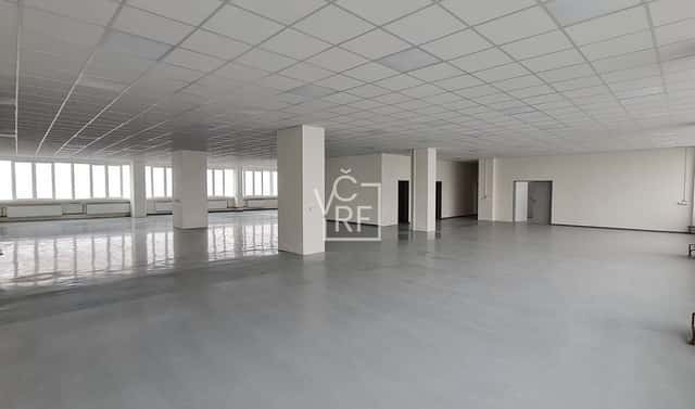 Pronájem kanceláře 2 400 m², Víta Nejedlého, Hradec Králové – Slezské Předměstí