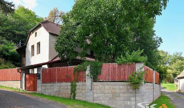 Prodej domu 150 m² s pozemkem 704 m², Hřivice, okres Louny