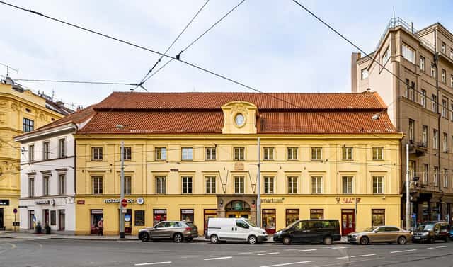 Pronájem kanceláře 131 m², Praha